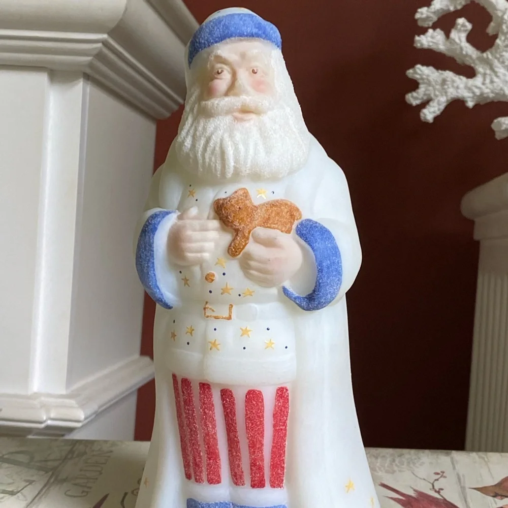 Vintage Fenton Burmese Christmas Santa    * Christmas in July *
